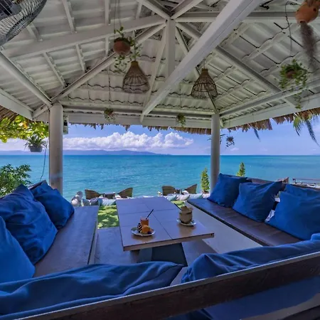 La Villa (Adults Only)